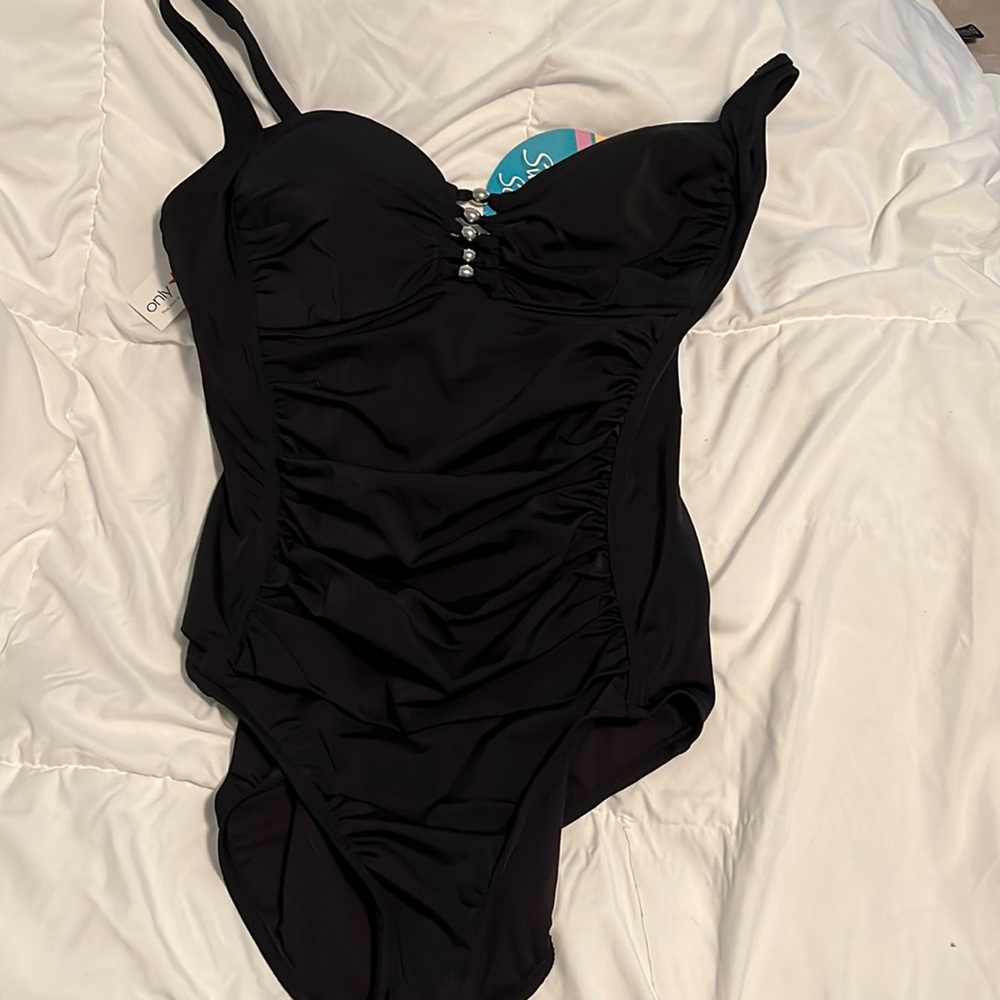 Womens one piece bathing suit